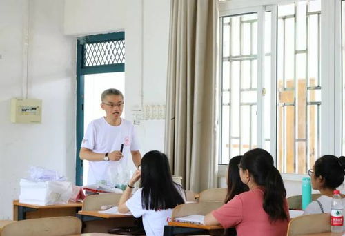 學好禮儀，為孩子們服務 攝影鏡頭下的禮儀教育公益行